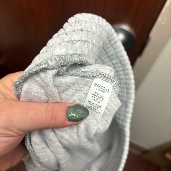 Aerie Groove On Velour High Waisted Flare Pant - Picture 11 of 13